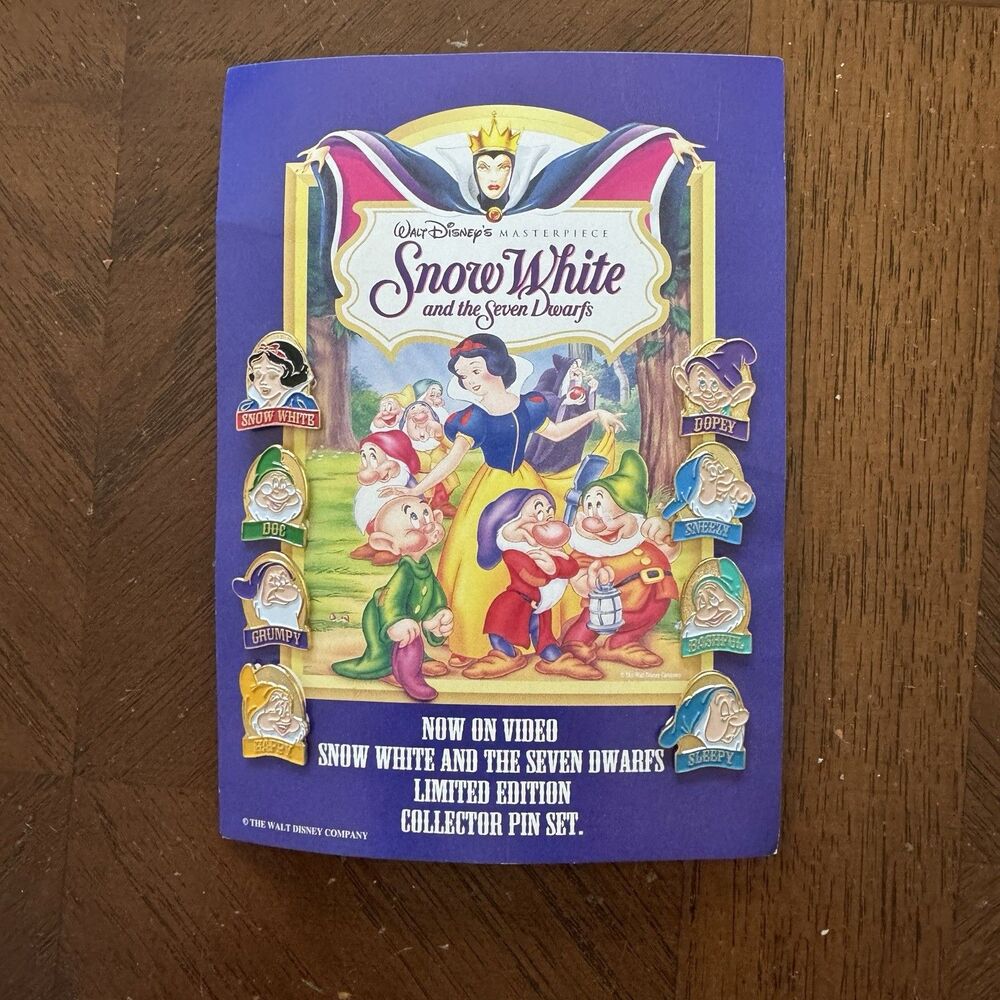 Vintage Disney Snow White & the 7 Seven Dwarfs Limited Edition 8 Collector Pins